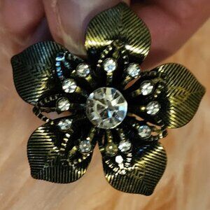 Dark Copper Bronze Crystal Romantic Flower Shaped Ring